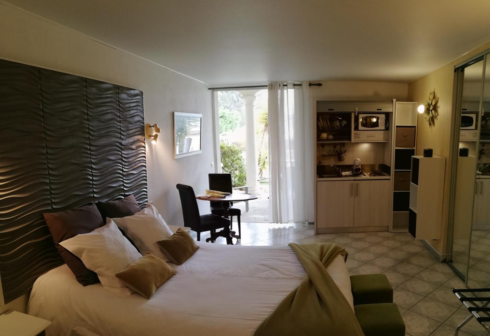 Chambre d'hôtes La Potinière Saint-Raphael (Var) Quarto foto